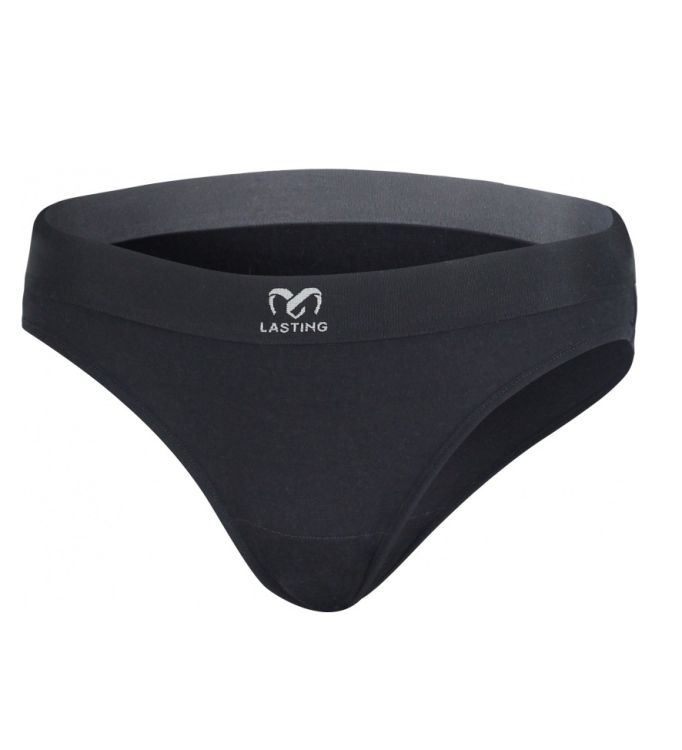 Produktová fotografie dámských 100% merino kalhotek Lasting MAGA černá s širokým elastickým pasem a logem.