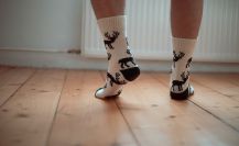 Obrázek k výrobku 3596 - Vlněné ponožky z Valašska Jelen černý